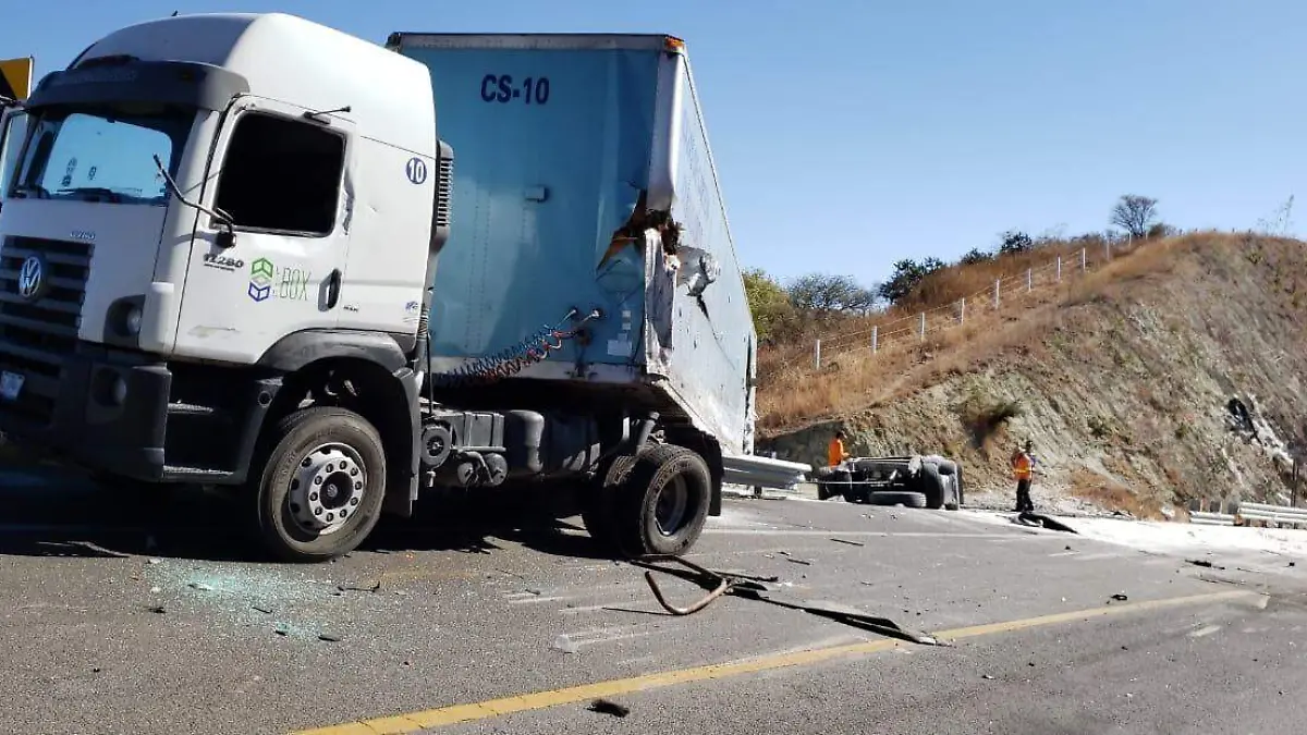 2303 ACCIDENTE3